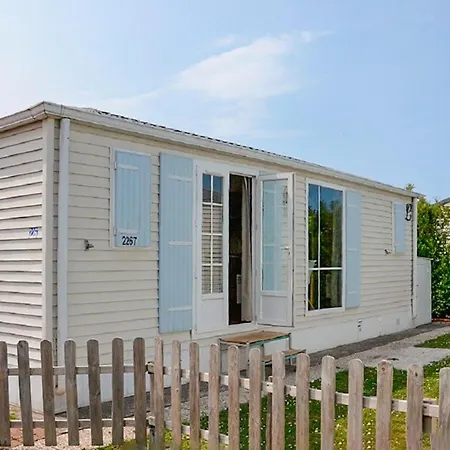 2 Bedroom Cozy In 別荘