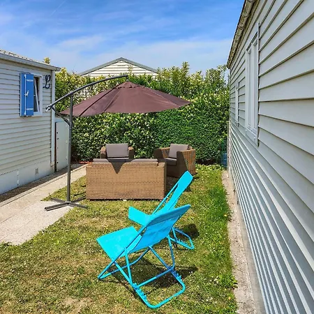 2 Bedroom Cozy In *